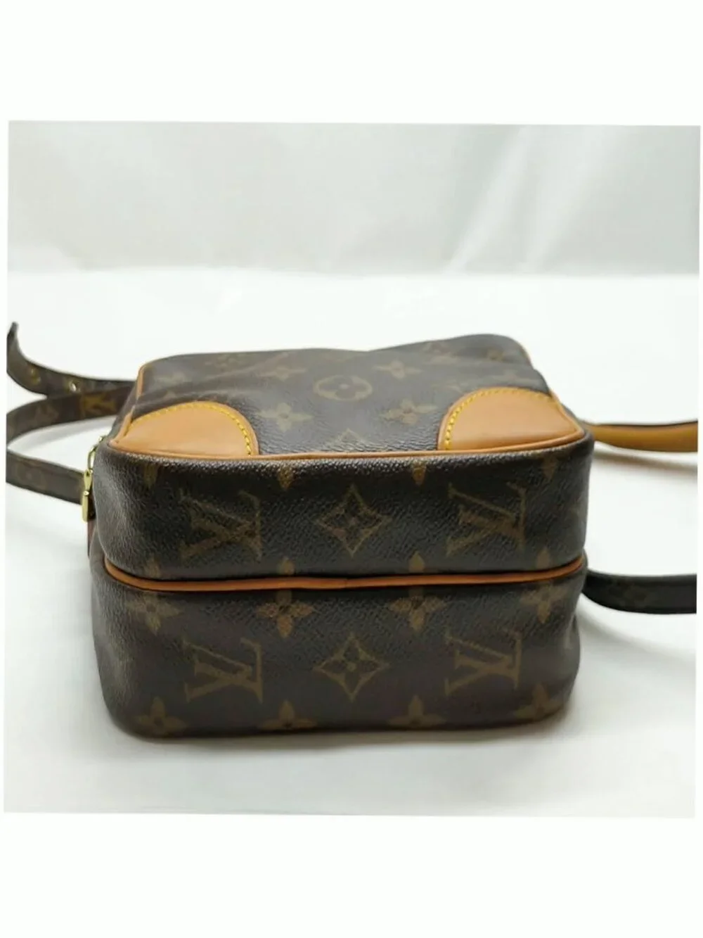 Authentic Louis Vuitton Amazone PM Monogram Crossbody Bag Vintage
